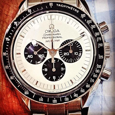 omega speedmaster apo